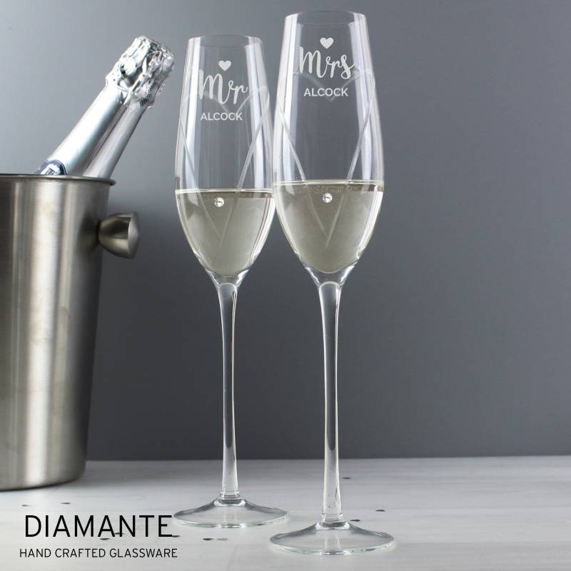 Personalised Hand Cut Mr & Mrs Pair of Flutes with Swarovski Elements in Gift Box